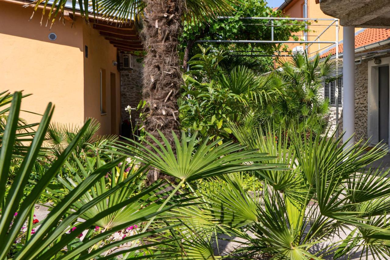 Eleonora Apartments Zadar Exterior photo